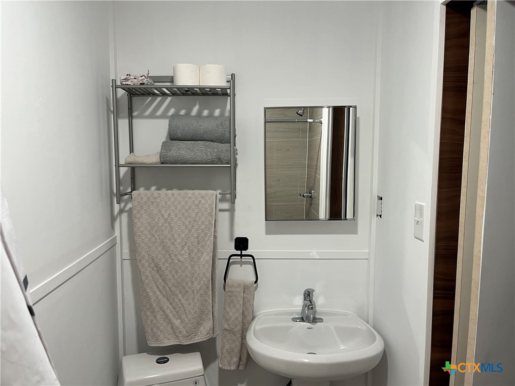 740 & 720 County Road 334 Property Photo 20