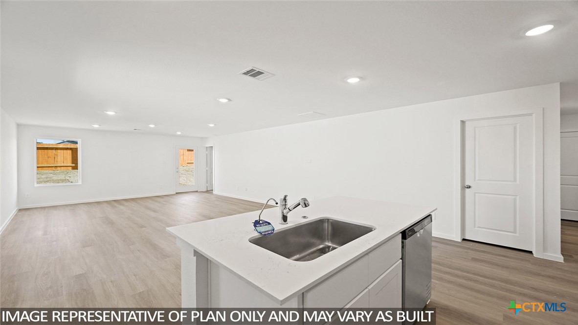125 Rain Drop Road Property Photo 6