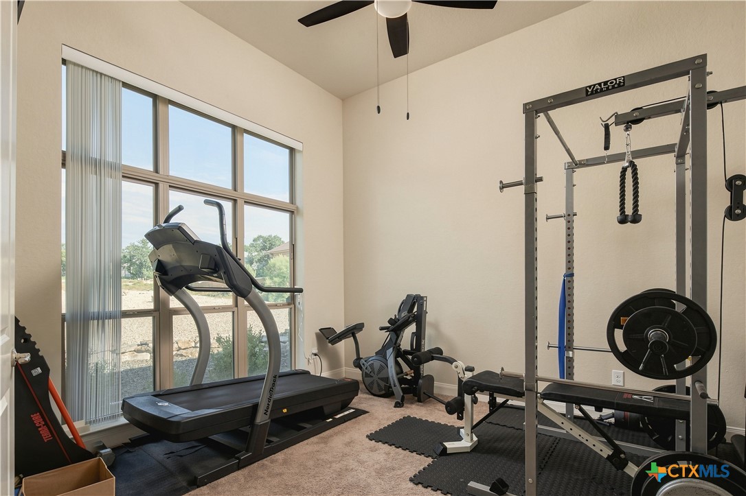 292 Canyon Glade Property Photo 14