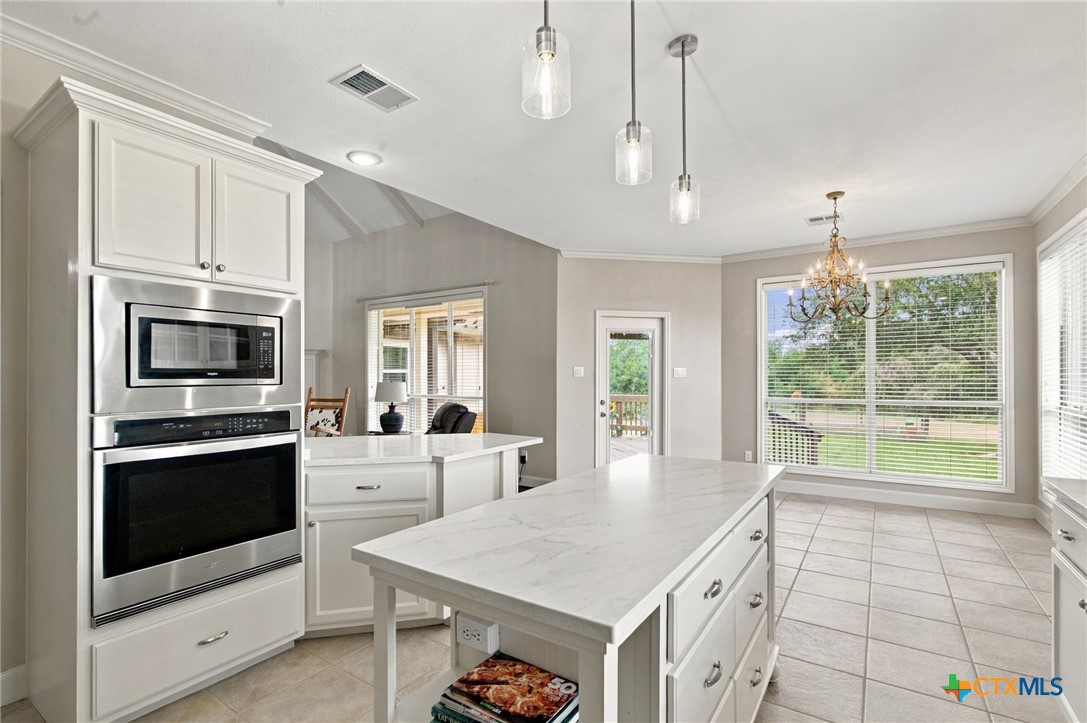 626 Basswood Street Property Photo 12