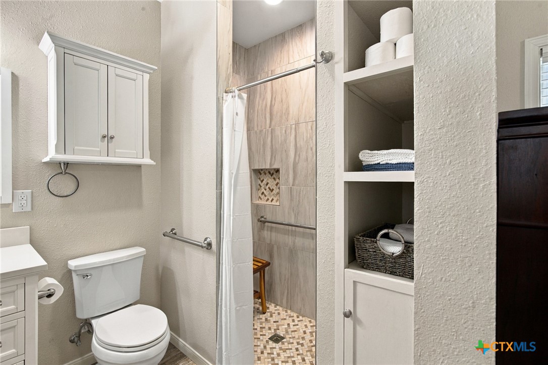 626 Basswood Street Property Photo 21
