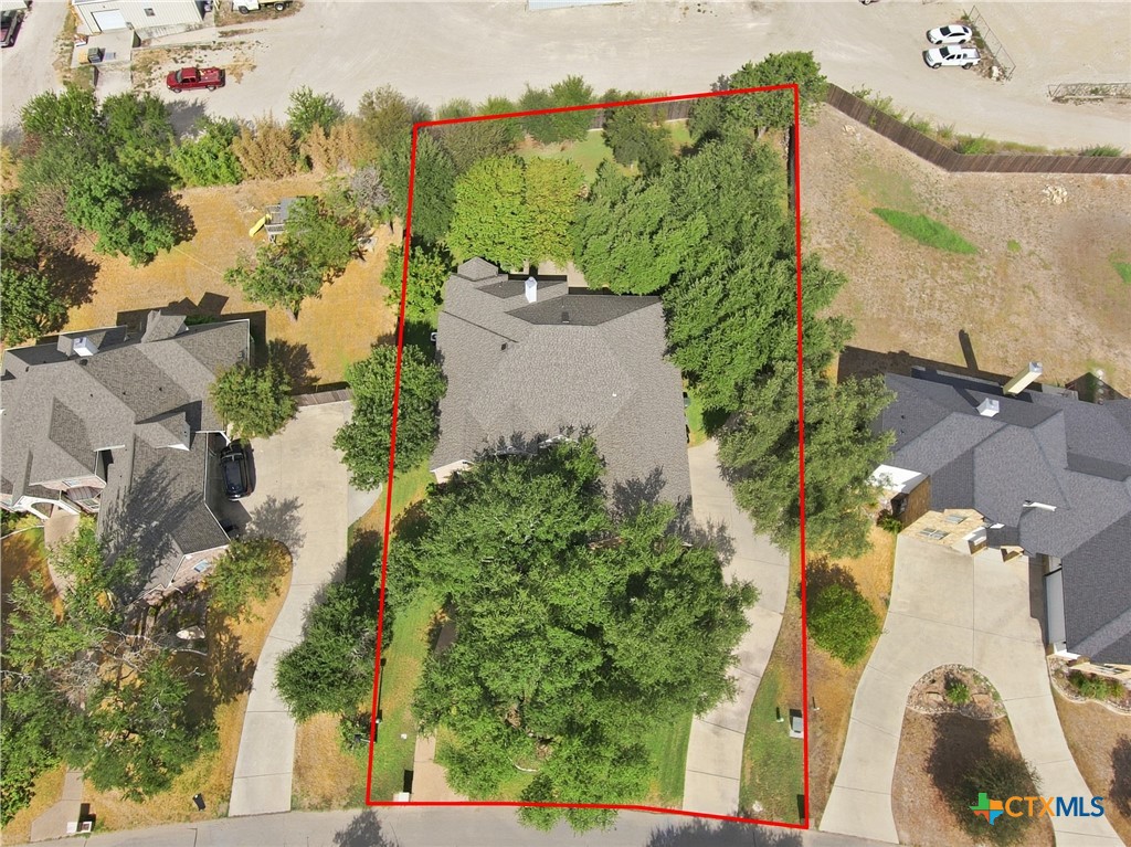 385 Green Park Drive Property Photo 4