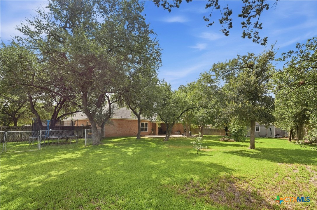 385 Green Park Drive Property Photo 48