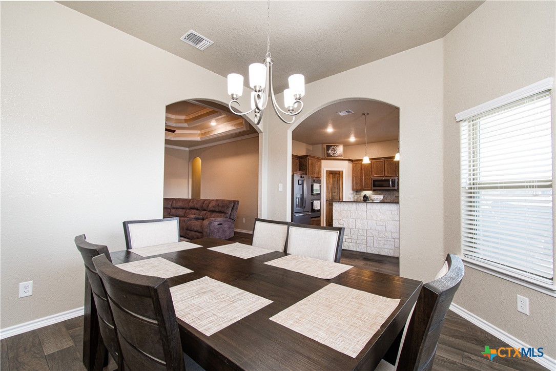 2029 Catkins Lane Property Photo 14