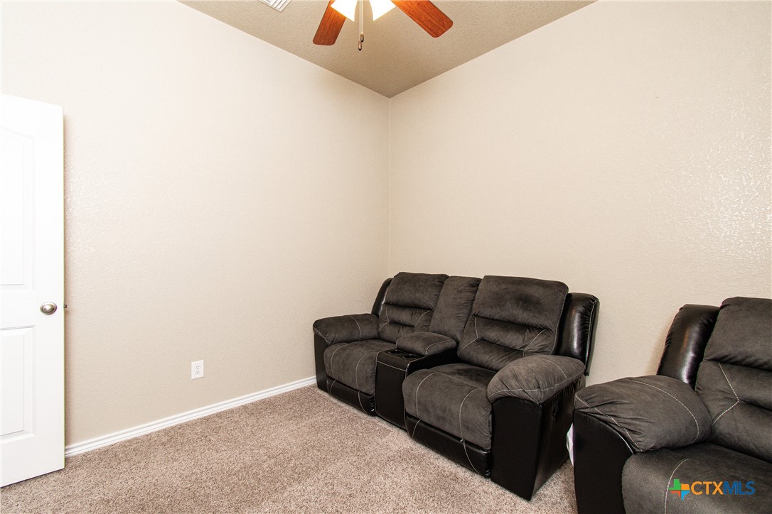 2029 Catkins Lane Property Photo 25
