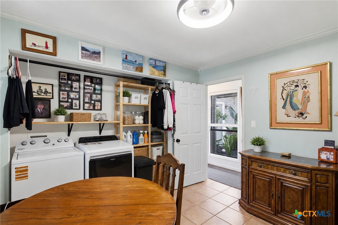 513 Lakeshore Drive Property Photo 13