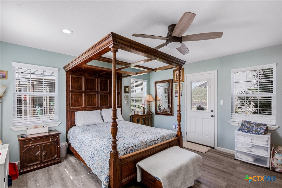 513 Lakeshore Drive Property Photo 15