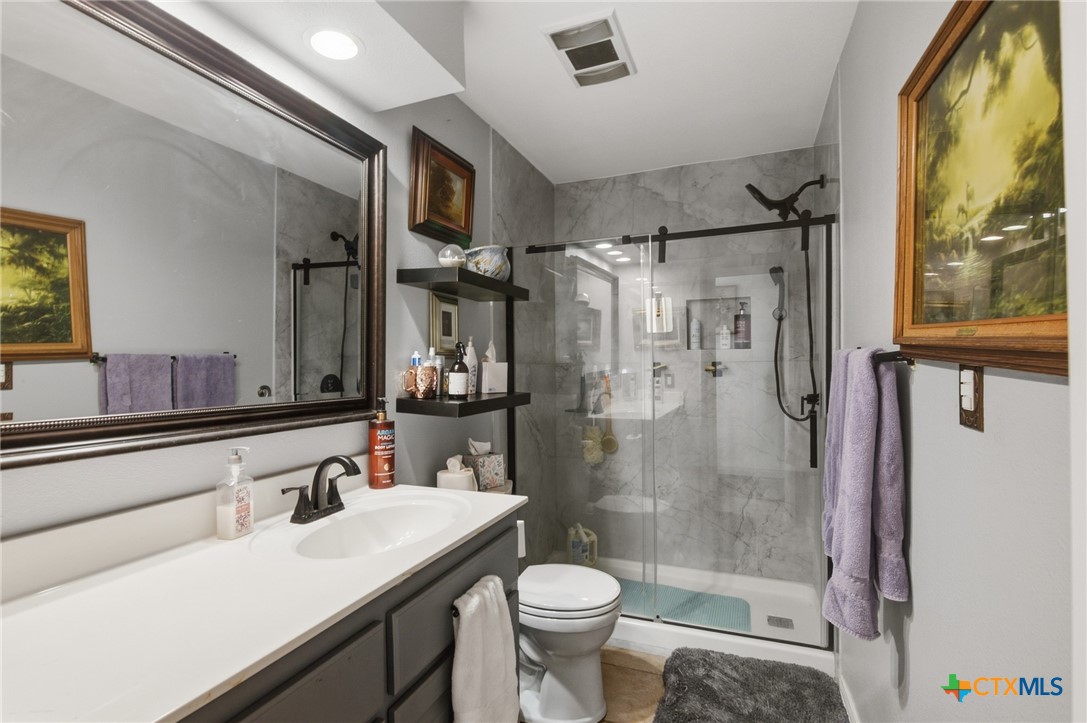 513 Lakeshore Drive Property Photo 16