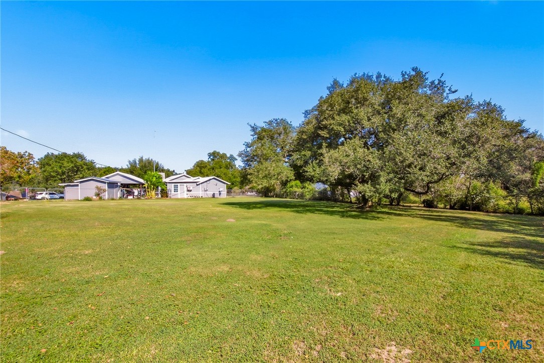 513 Lakeshore Drive Property Photo 20