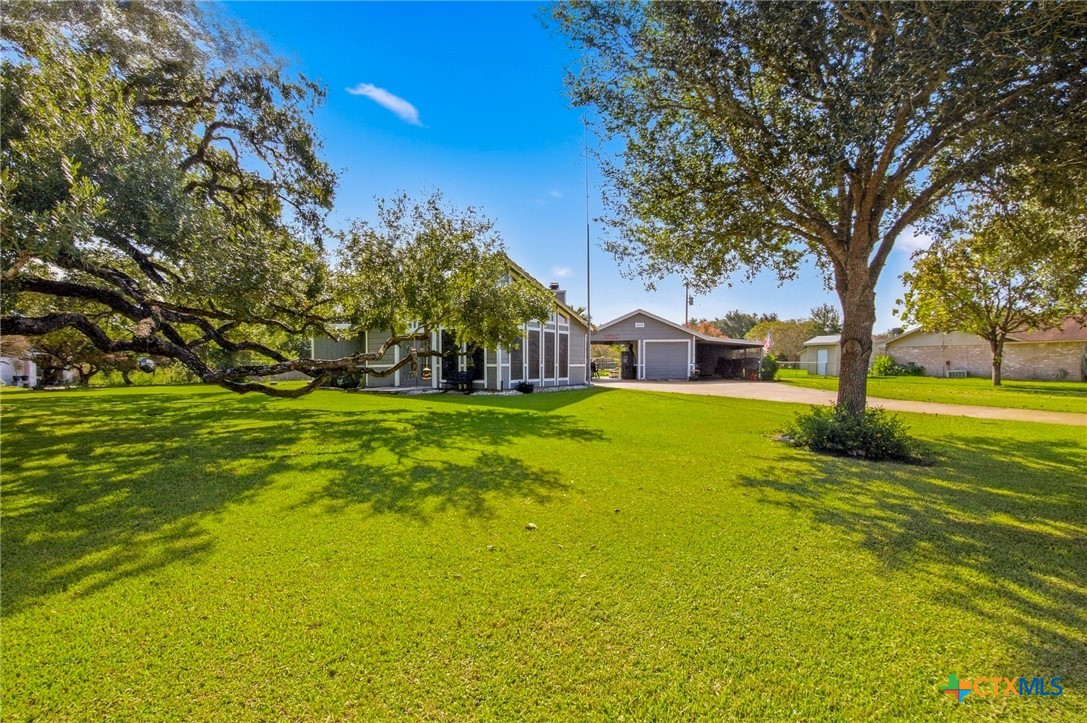 513 Lakeshore Drive Property Photo 24