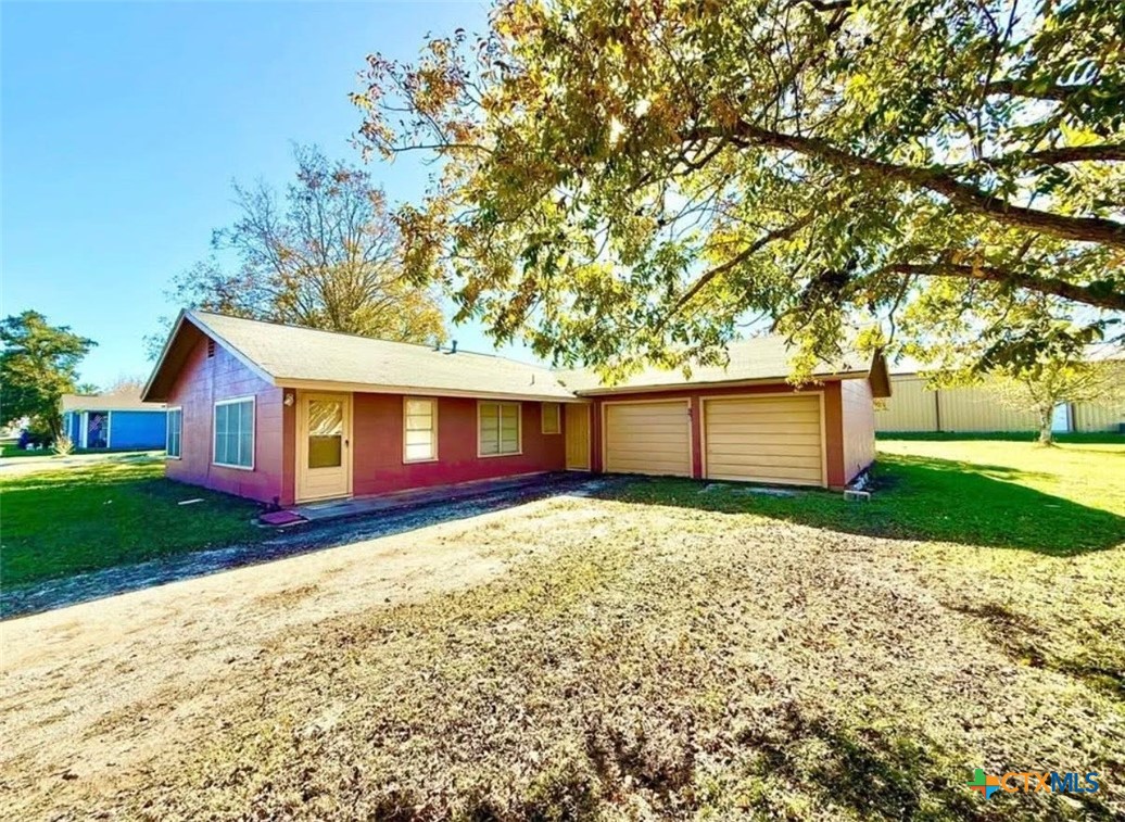 46 Garcitas Street Property Photo 1