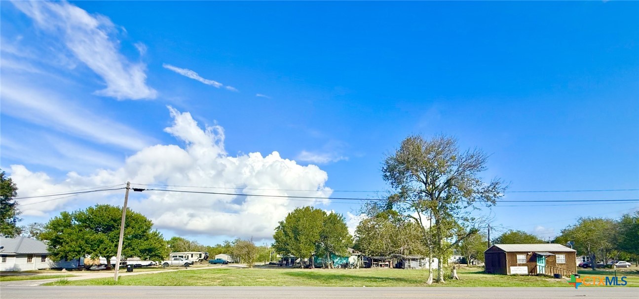 5730 Fm 616 Property Photo 1