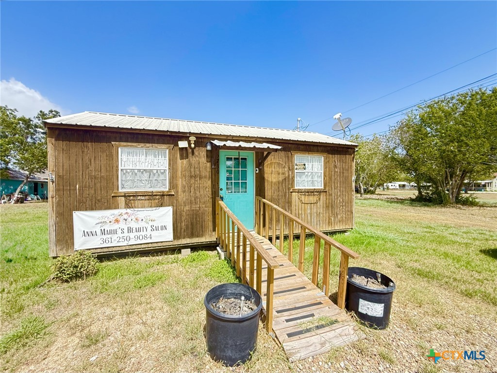 5730 Fm 616 Property Photo 4