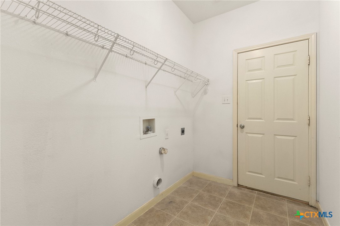 2067 Heaton Hall Drive Property Photo 15