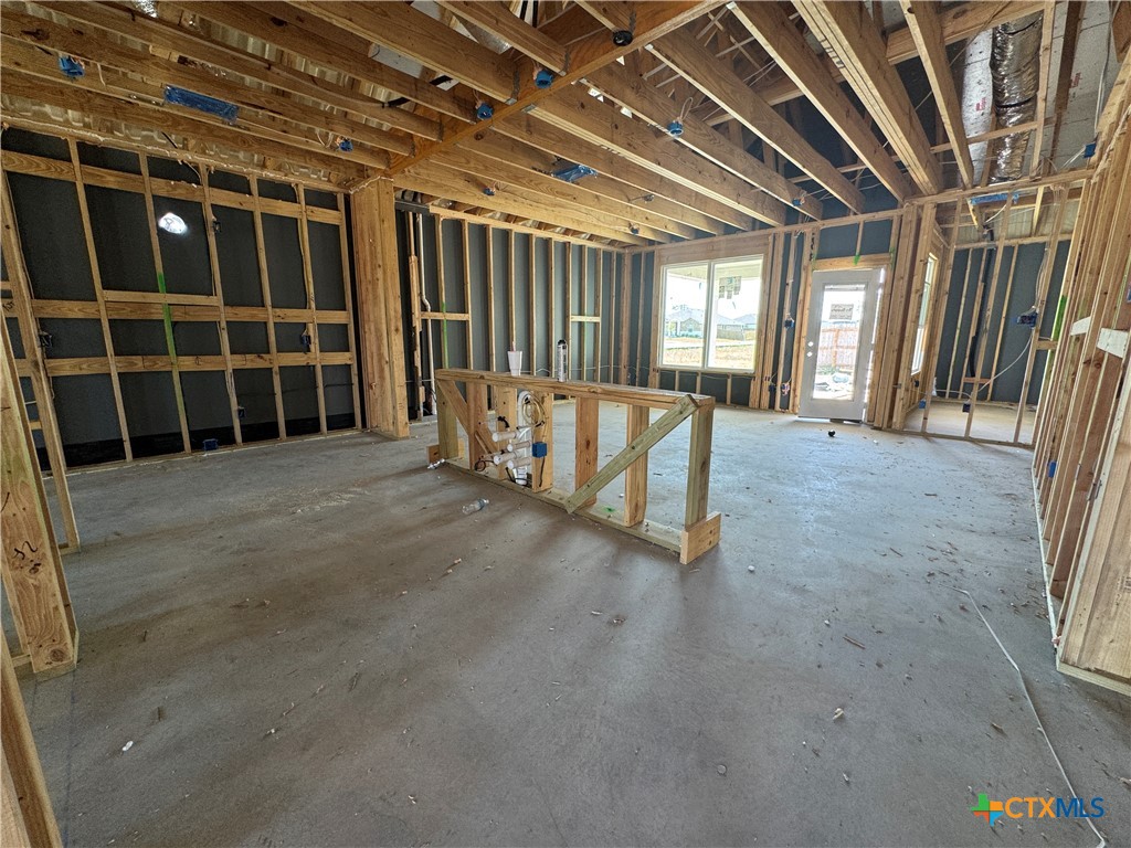 1961 Rosson Street Property Photo 2