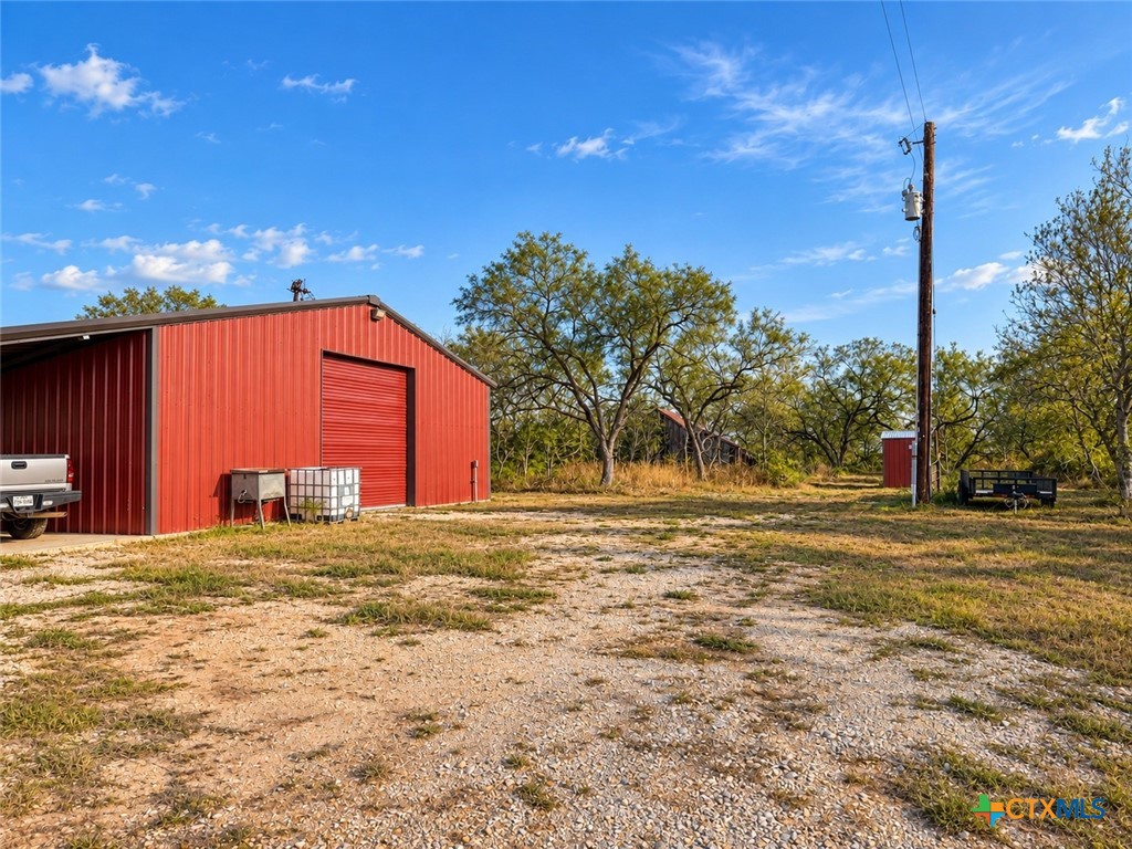 1320 Cr 388 Property Photo 6