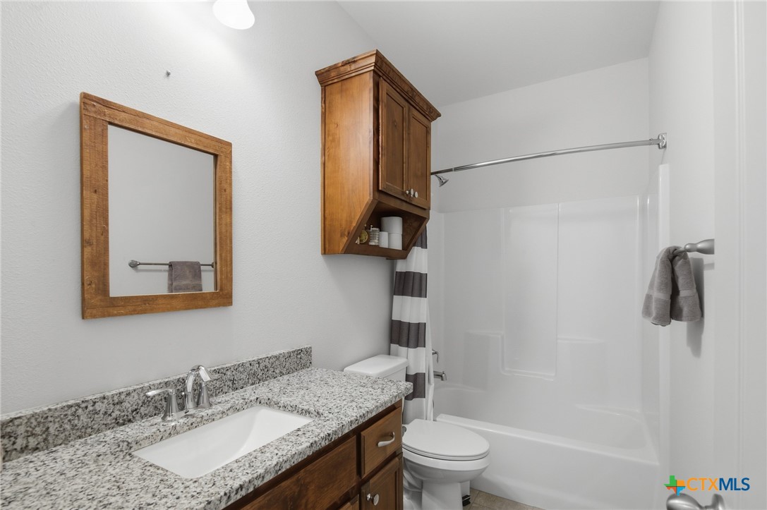 110 Alysheba Drive Property Photo 13