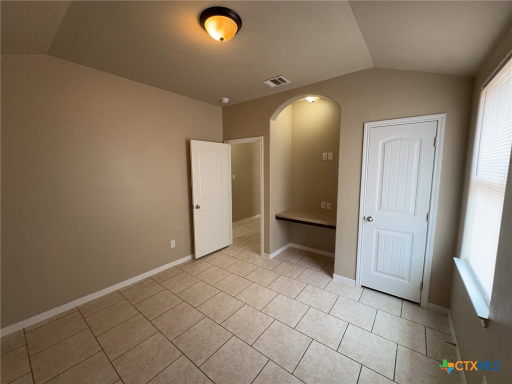 1300 Vanguard Lane A Property Photo 19