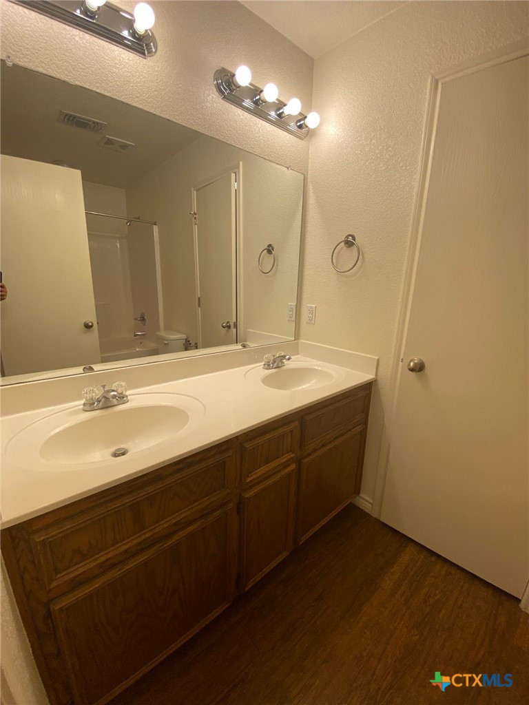 4508 Waterproof Drive A Property Photo 5