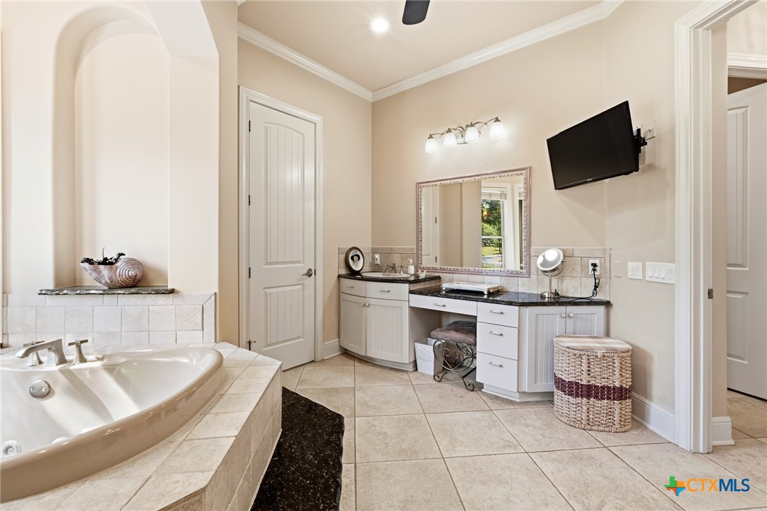 2308 Walsh Drive Property Photo 25
