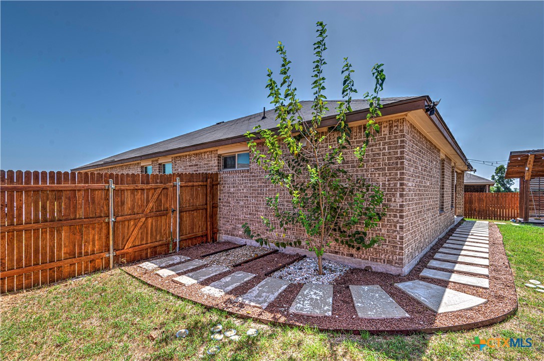 9309 Susan Drive Property Photo 37