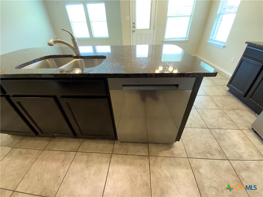 5586 Perdita Drive Property Photo 15