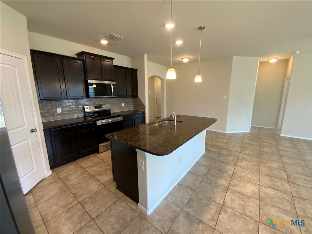 5586 Perdita Drive Property Photo 18
