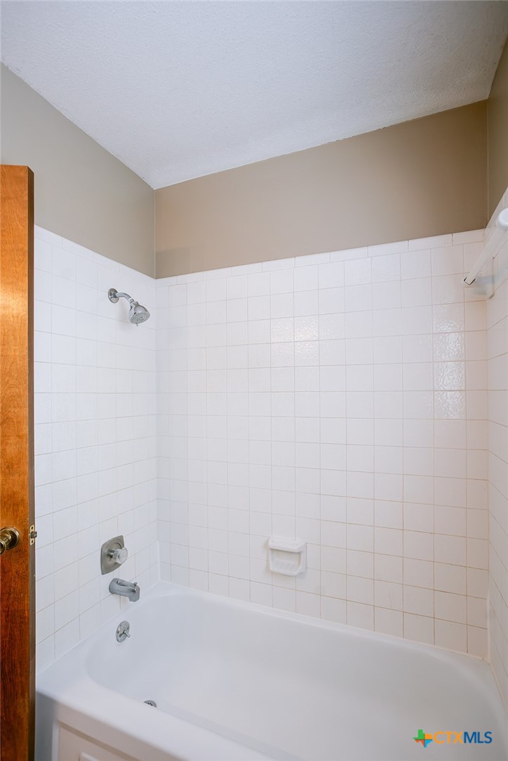 108 Cromwell Drive Property Photo 20