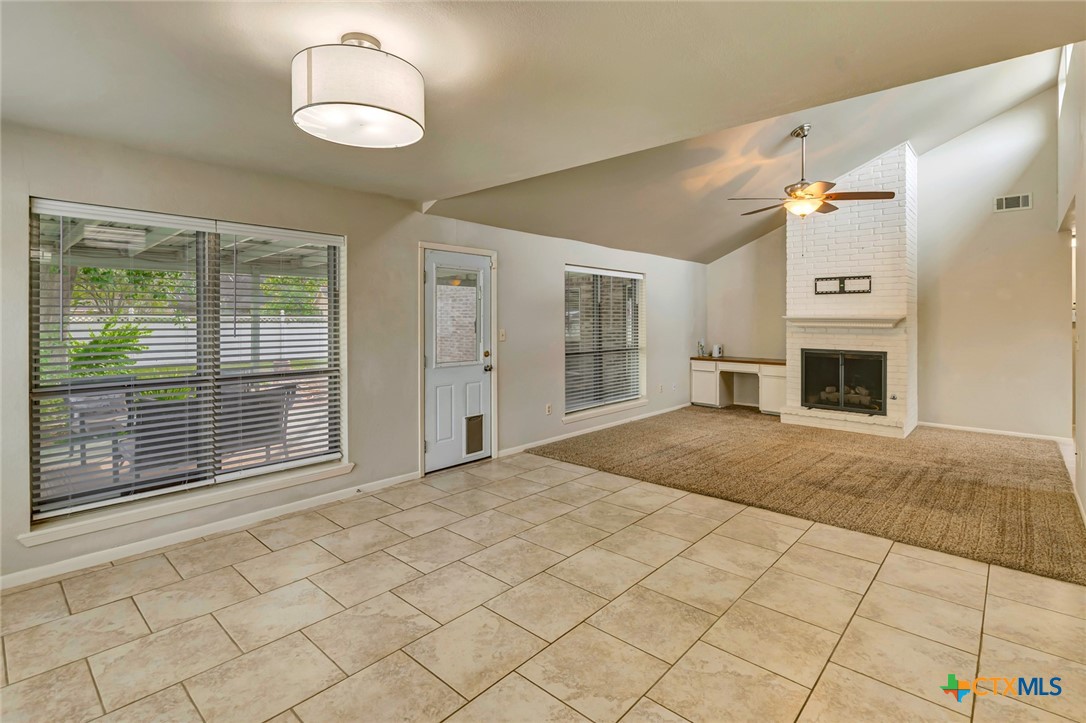 607 Bedivere Drive Property Photo 15