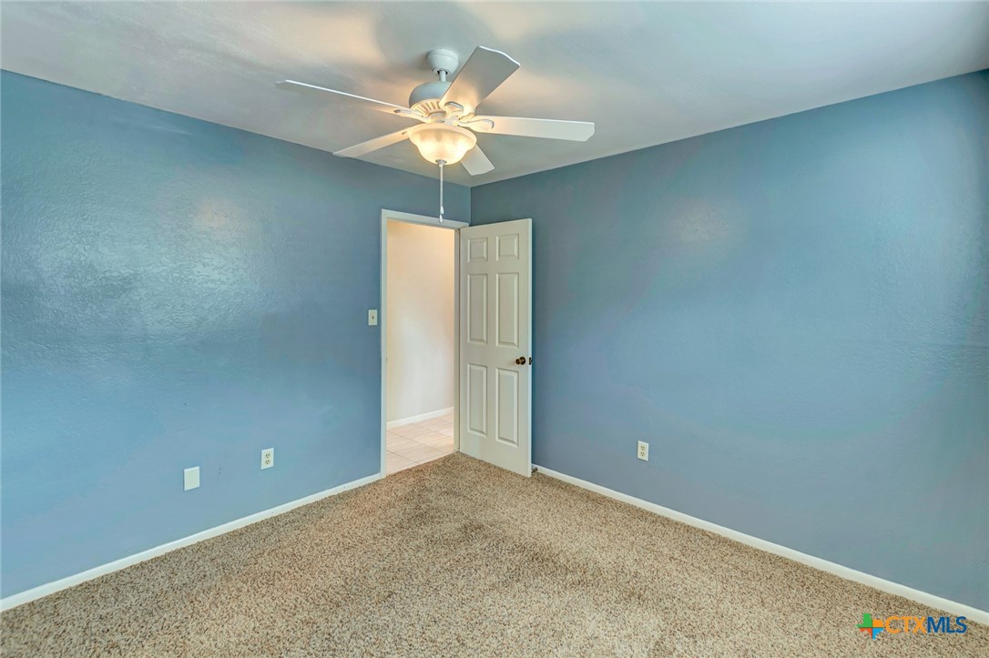 607 Bedivere Drive Property Photo 28