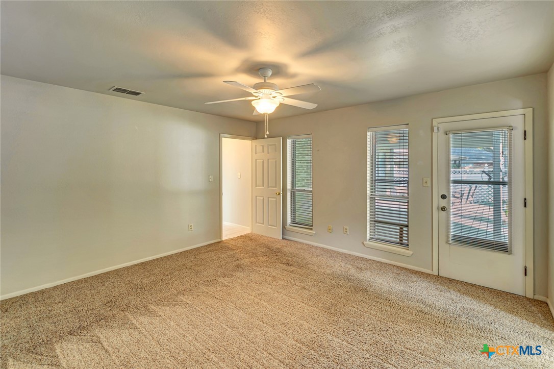 607 Bedivere Drive Property Photo 33