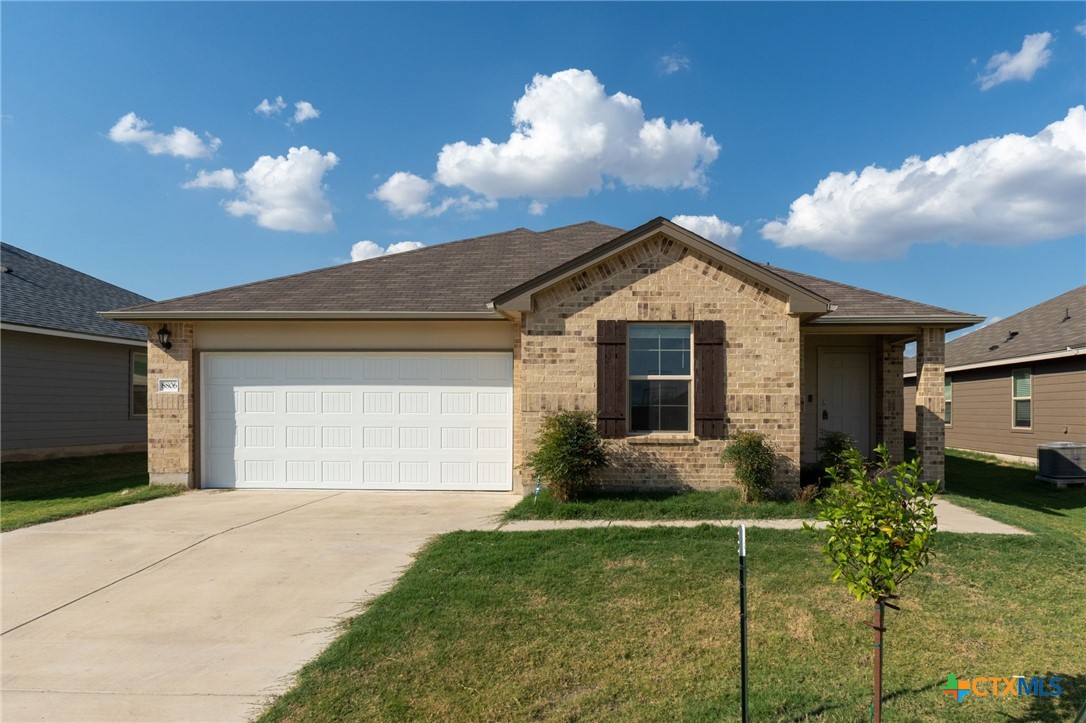 8806 Brahma Plains Road Property Photo 1
