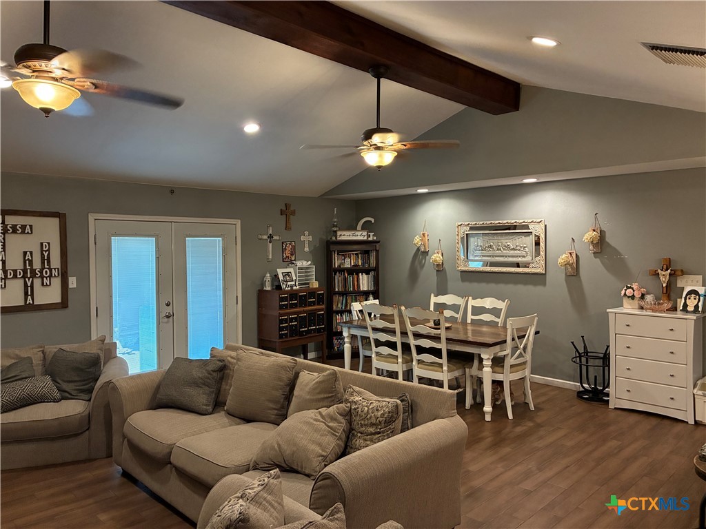 1024 Fm 1145 Property Photo 3