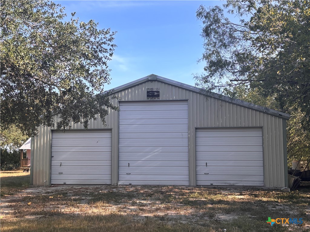 1024 Fm 1145 Property Photo 7