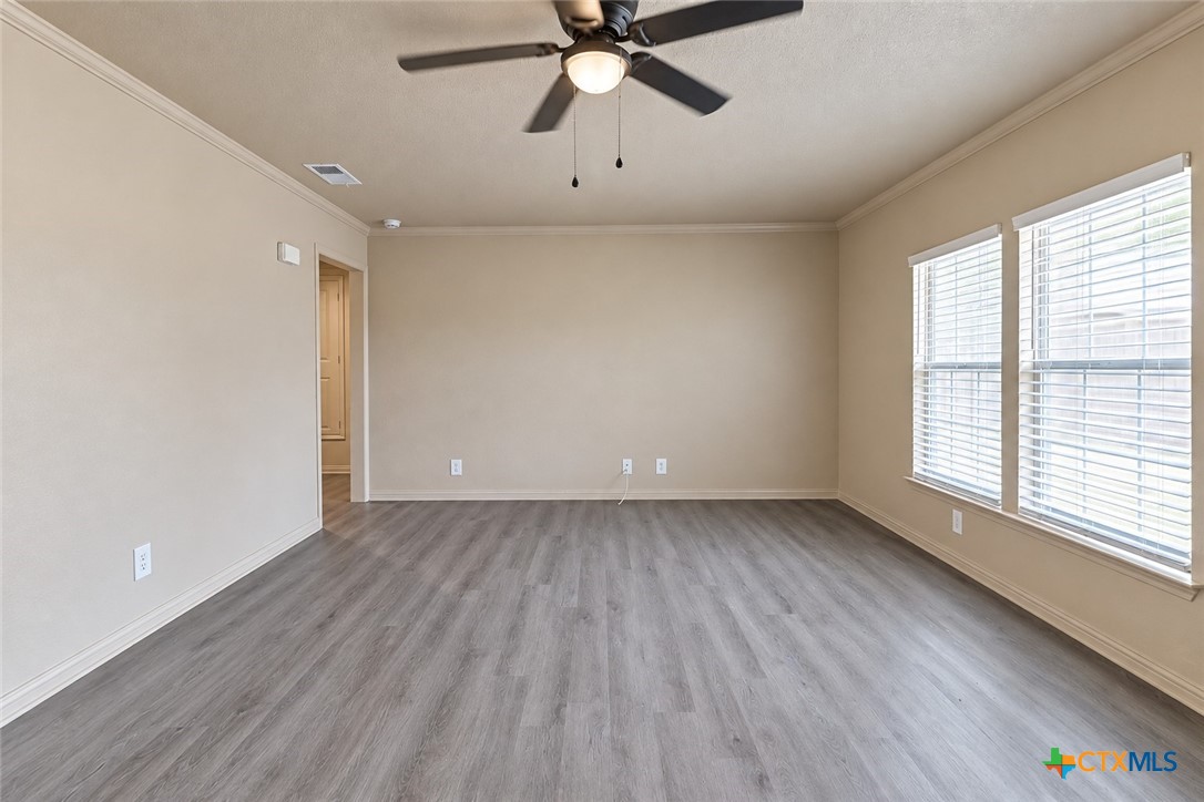 1310 N College Street Property Photo 4