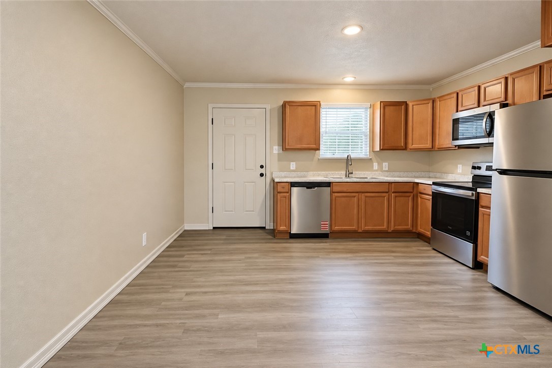 1310 N College Street Property Photo 8