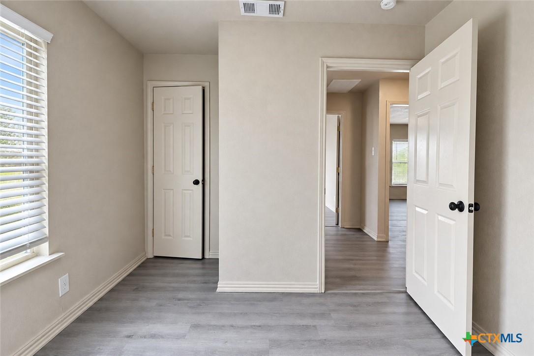 1310 N College Street Property Photo 15