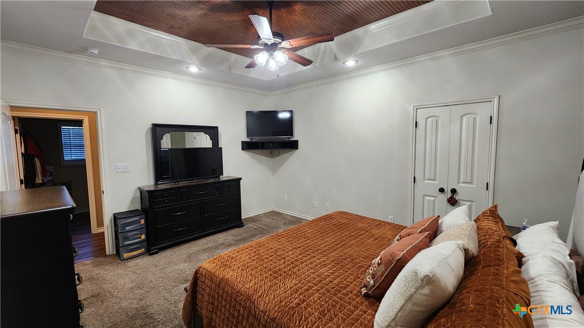 105 Catherine Circle Property Photo 23