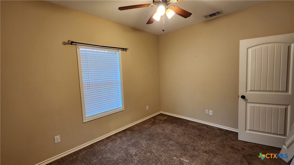 105 Catherine Circle Property Photo 29