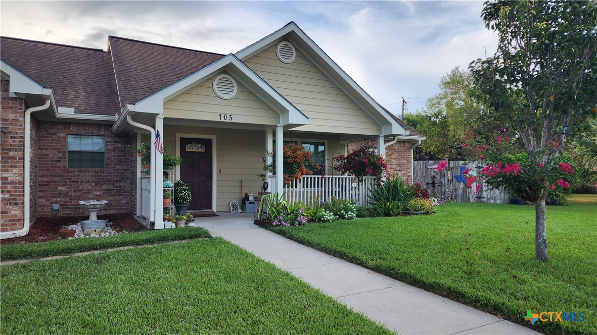 105 Catherine Circle Property Photo 37
