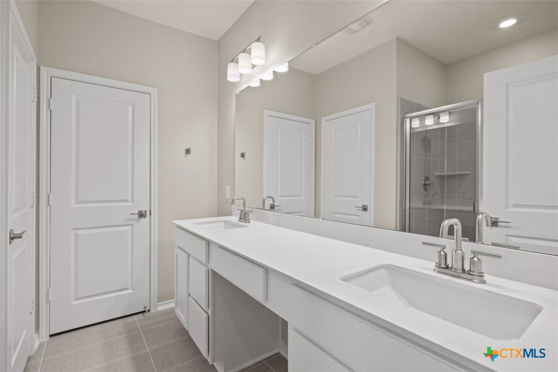 2109 Jadd Street Property Photo 22