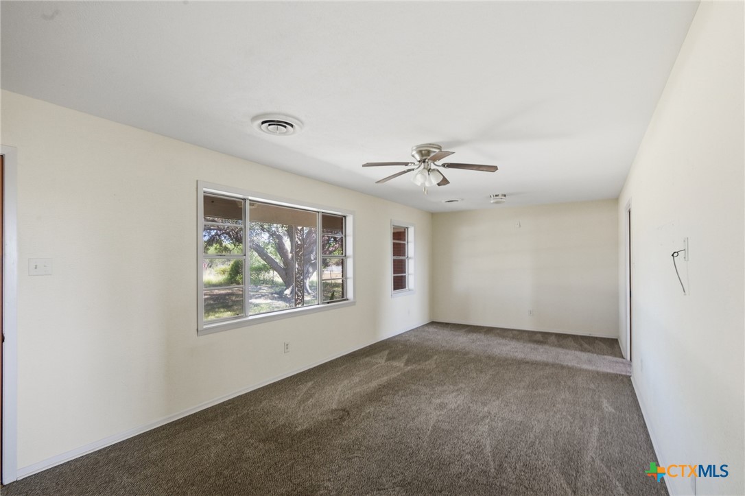 7287 Hanselman Road Property Photo 3