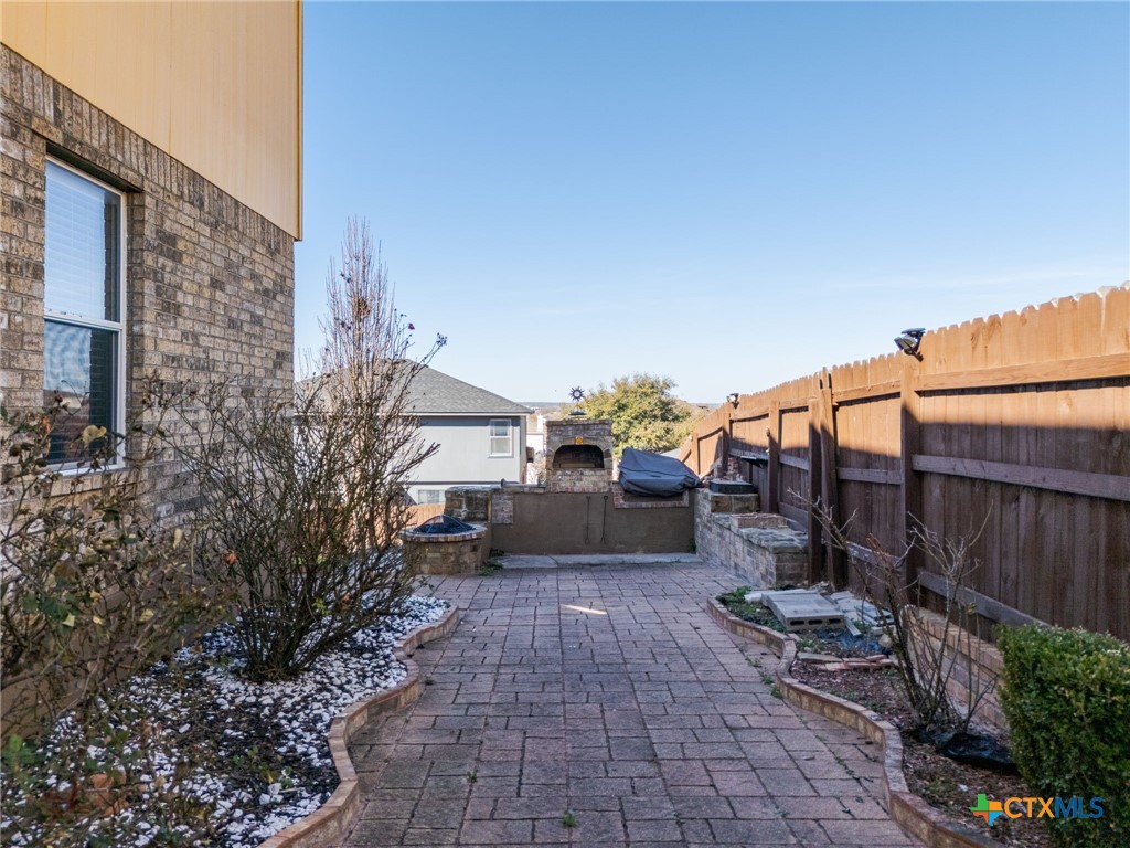 6303 Blayney Drive Property Photo 18