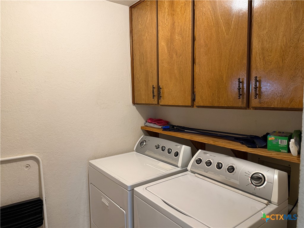 4405 Stagecoach Trail Property Photo 13