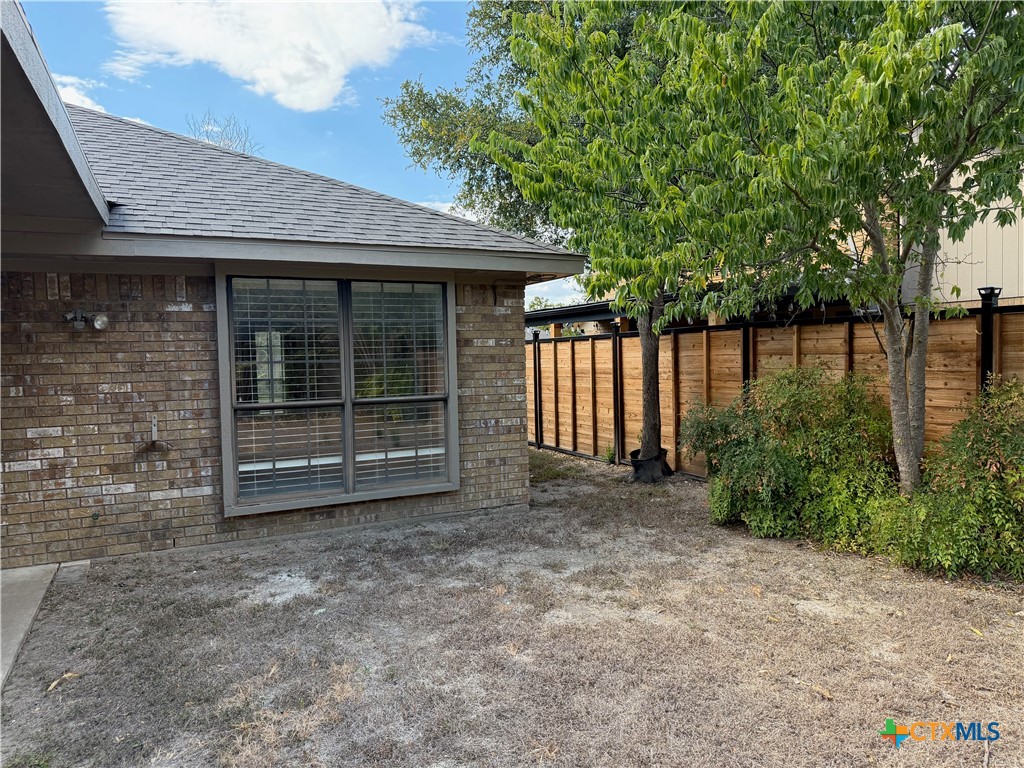 4405 Stagecoach Trail Property Photo 14