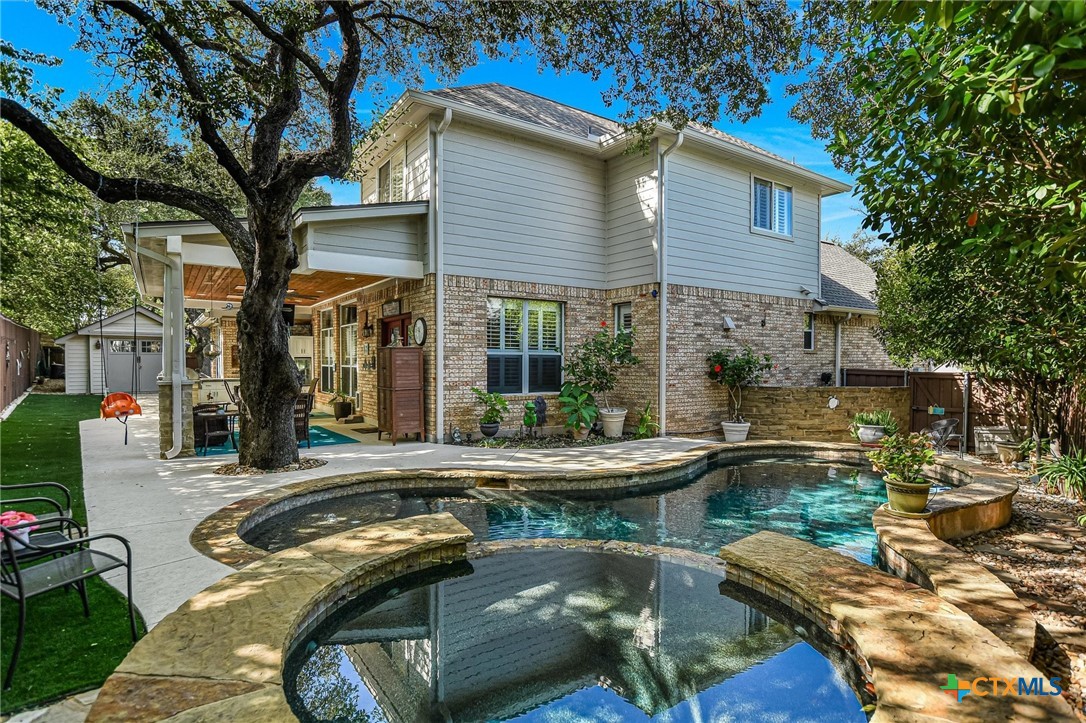 2704 Michelle Lynne Cove Property Photo 24