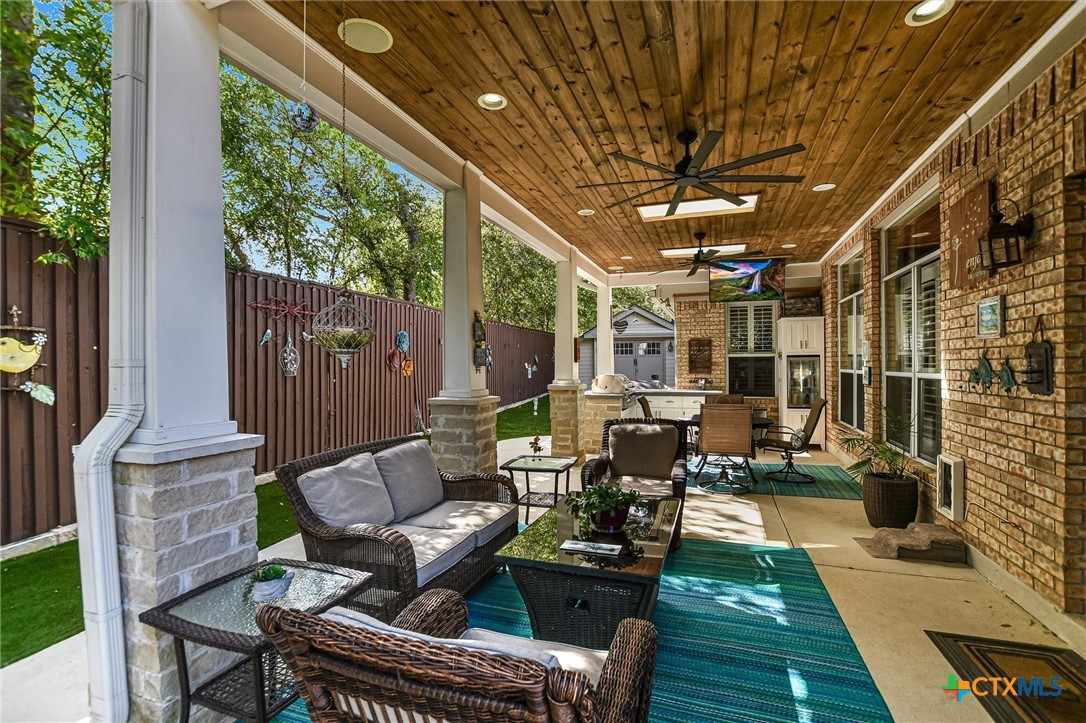 2704 Michelle Lynne Cove Property Photo 26