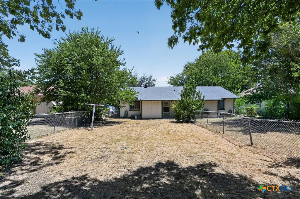 914 Travis Lane Property Photo 12