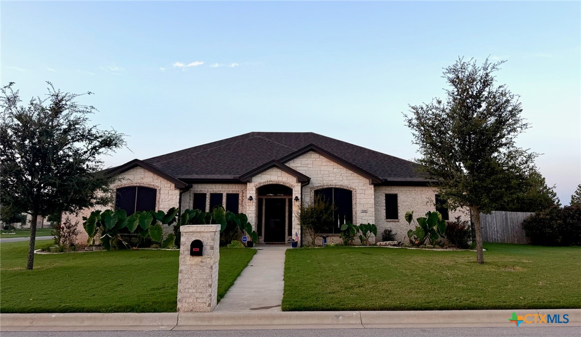 5266 Barzona Drive Property Photo 1