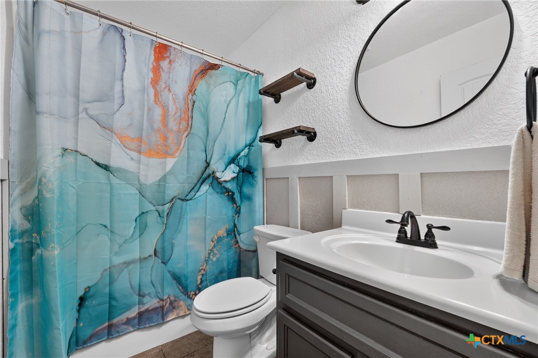 6813 Deorsam Loop Property Photo 35